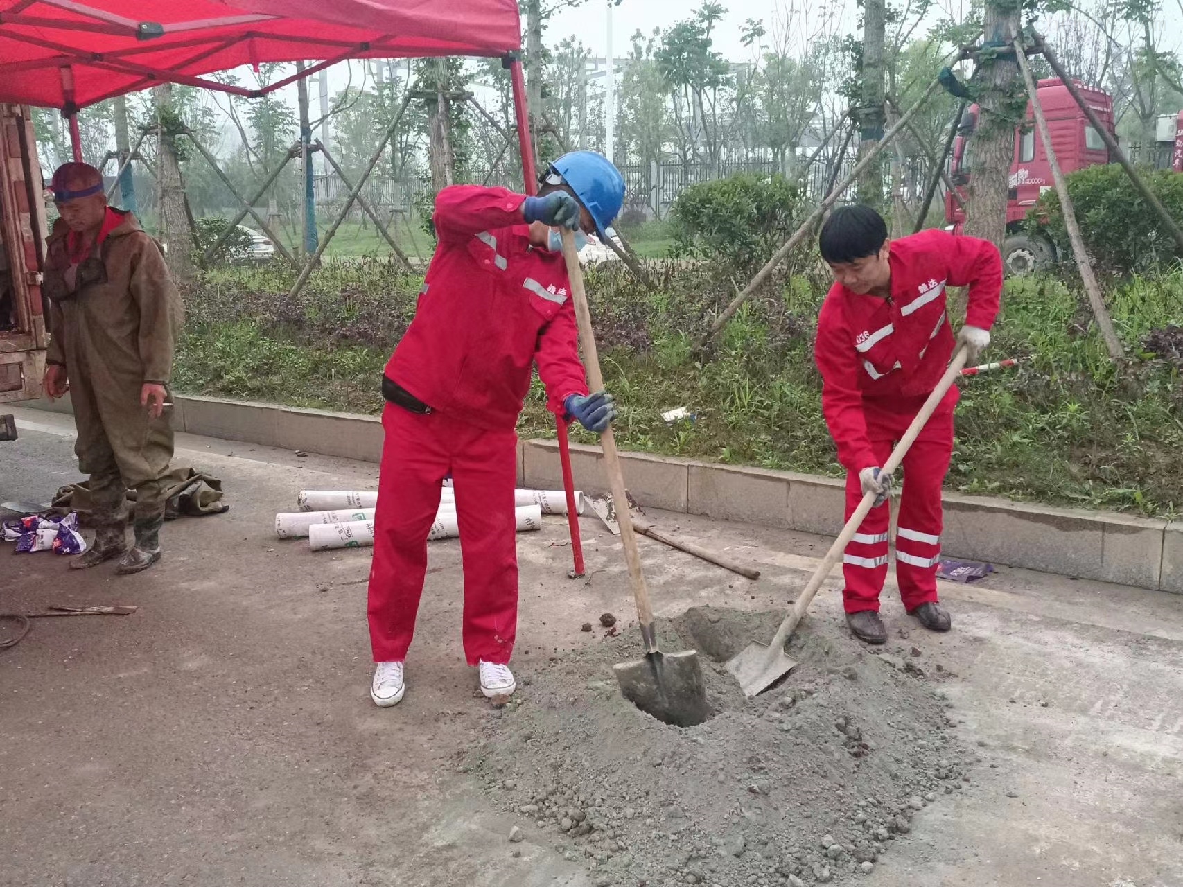 龙游管道疏通哪家好】及时进行市政管道清淤